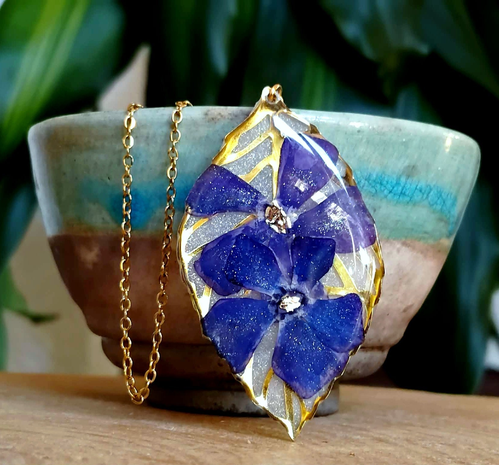 Collier, Pervenche