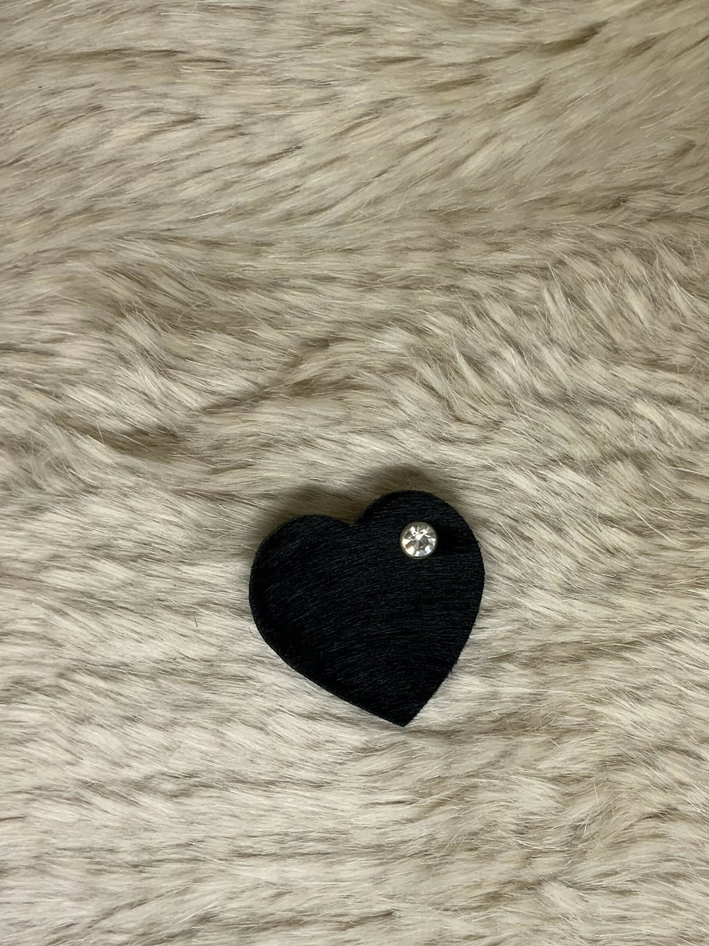 Broche cuir L