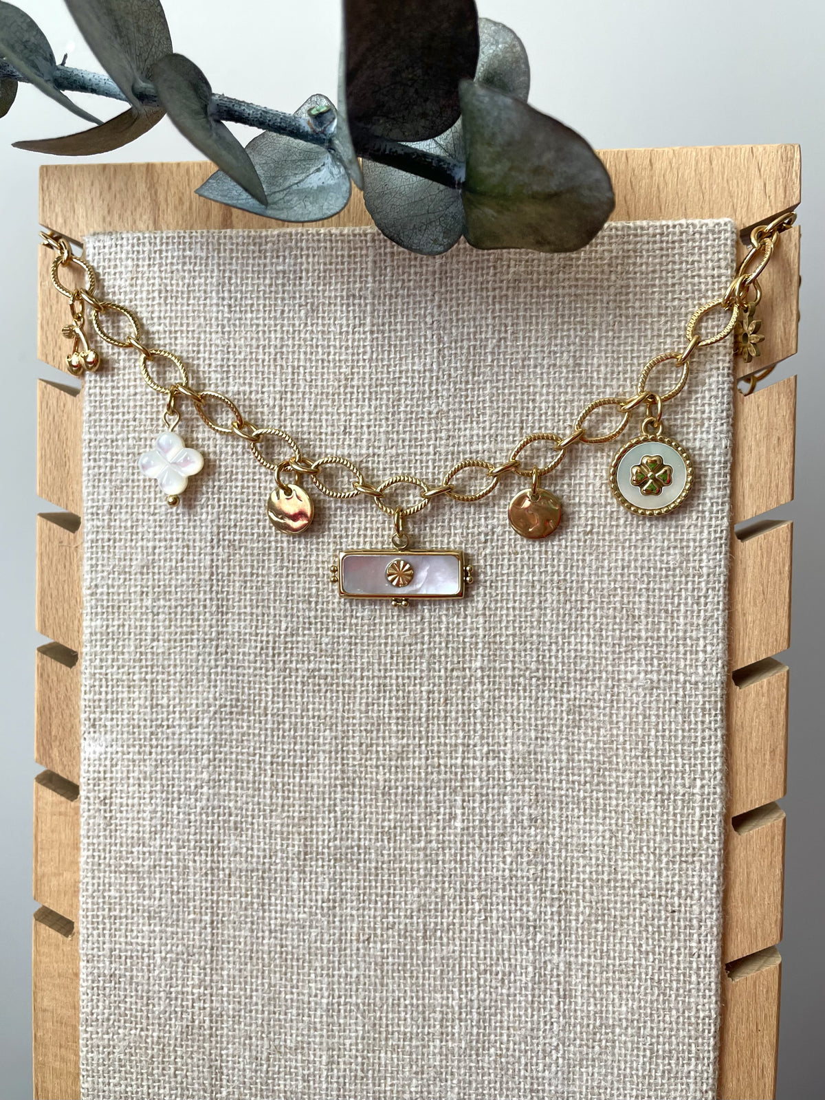 Collier gris gris Nacre chic