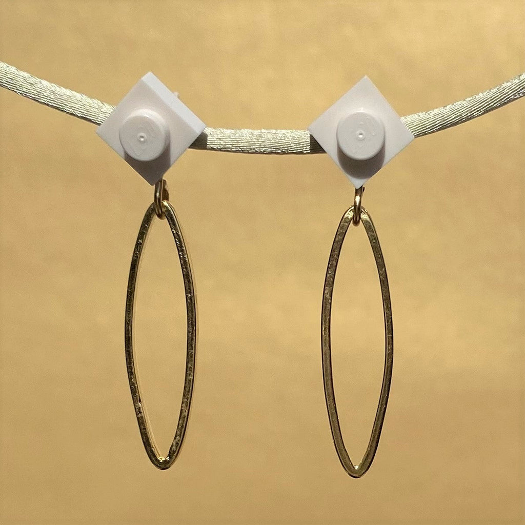 Dangling Earrings - Les Rêveuses