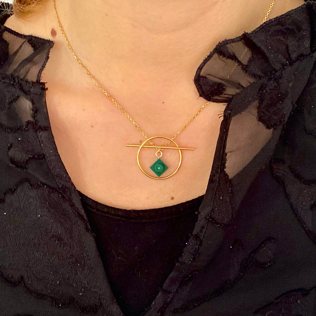 Collier géométrique avec une brique Lego - Les Astucieuses