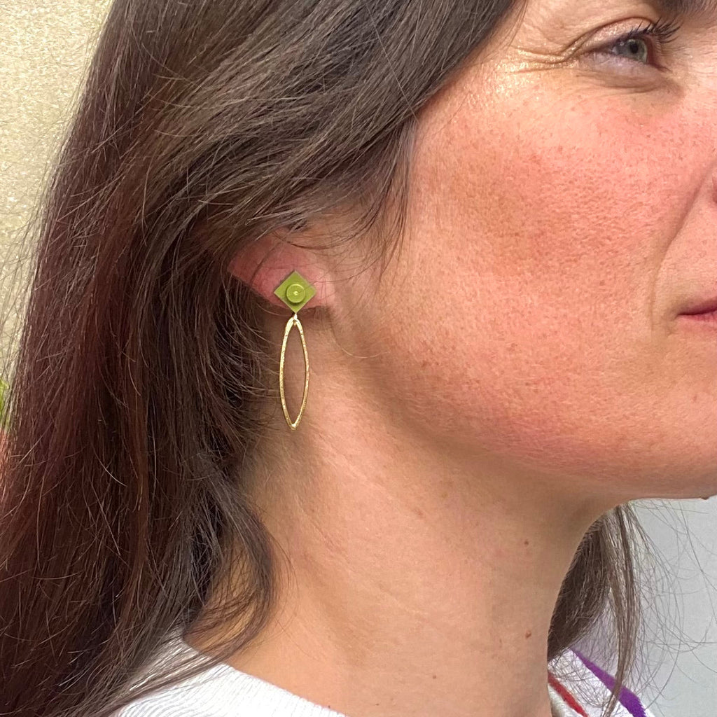 Dangling Earrings - Les Rêveuses