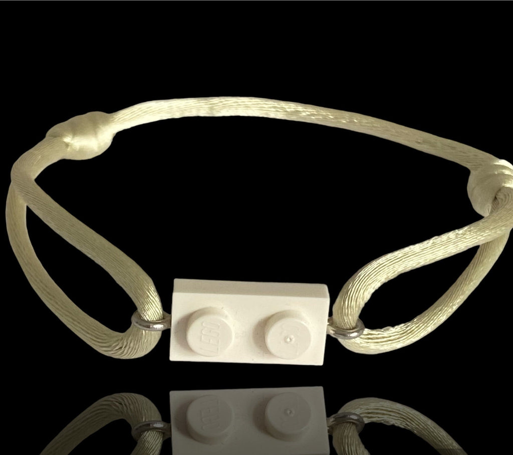 Bracelet with adjustable silky cord - Essenti'elles