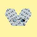 BabyPlops Mustache Anchors - Baby swimming goggles