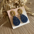 Boucles d'oreilles gouttes paillettes bleu marine