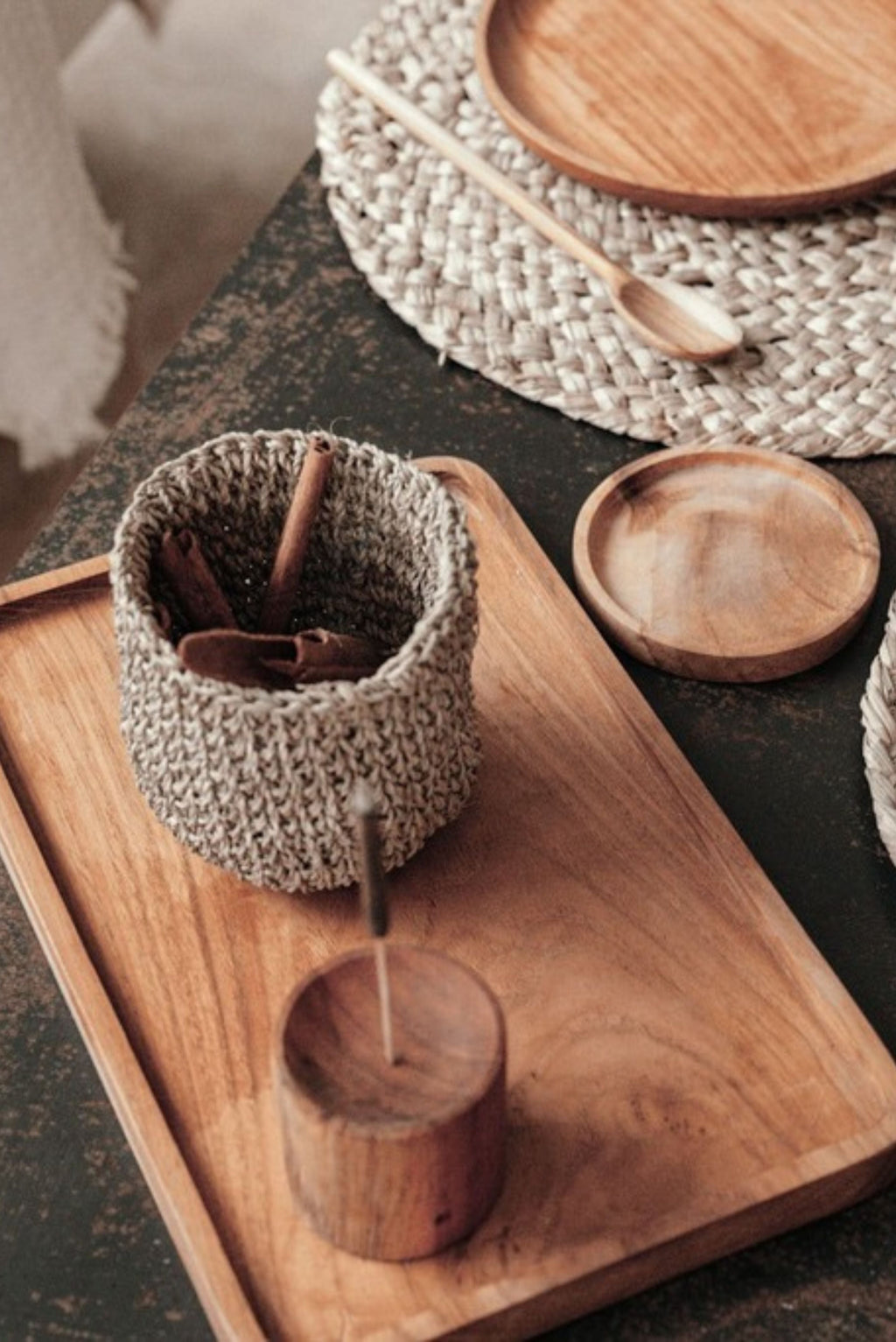 EXOTIC WOOD TRAY ~ MEJA