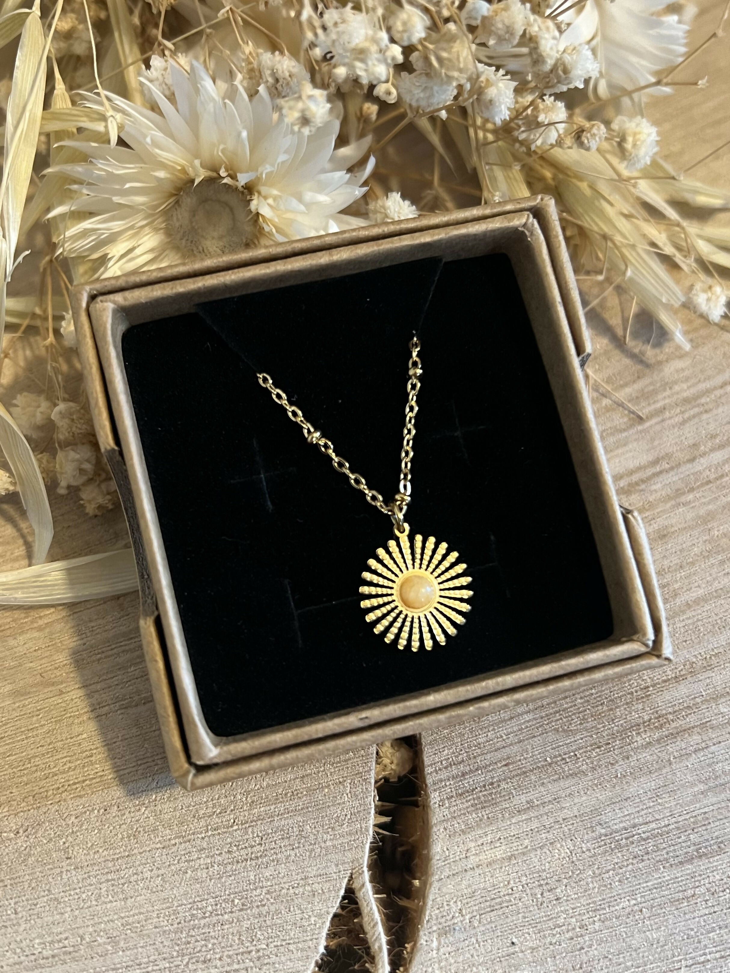 Collier soleil + perle orange