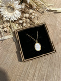 Long necklace 60cm oval mother-of-pearl pendant