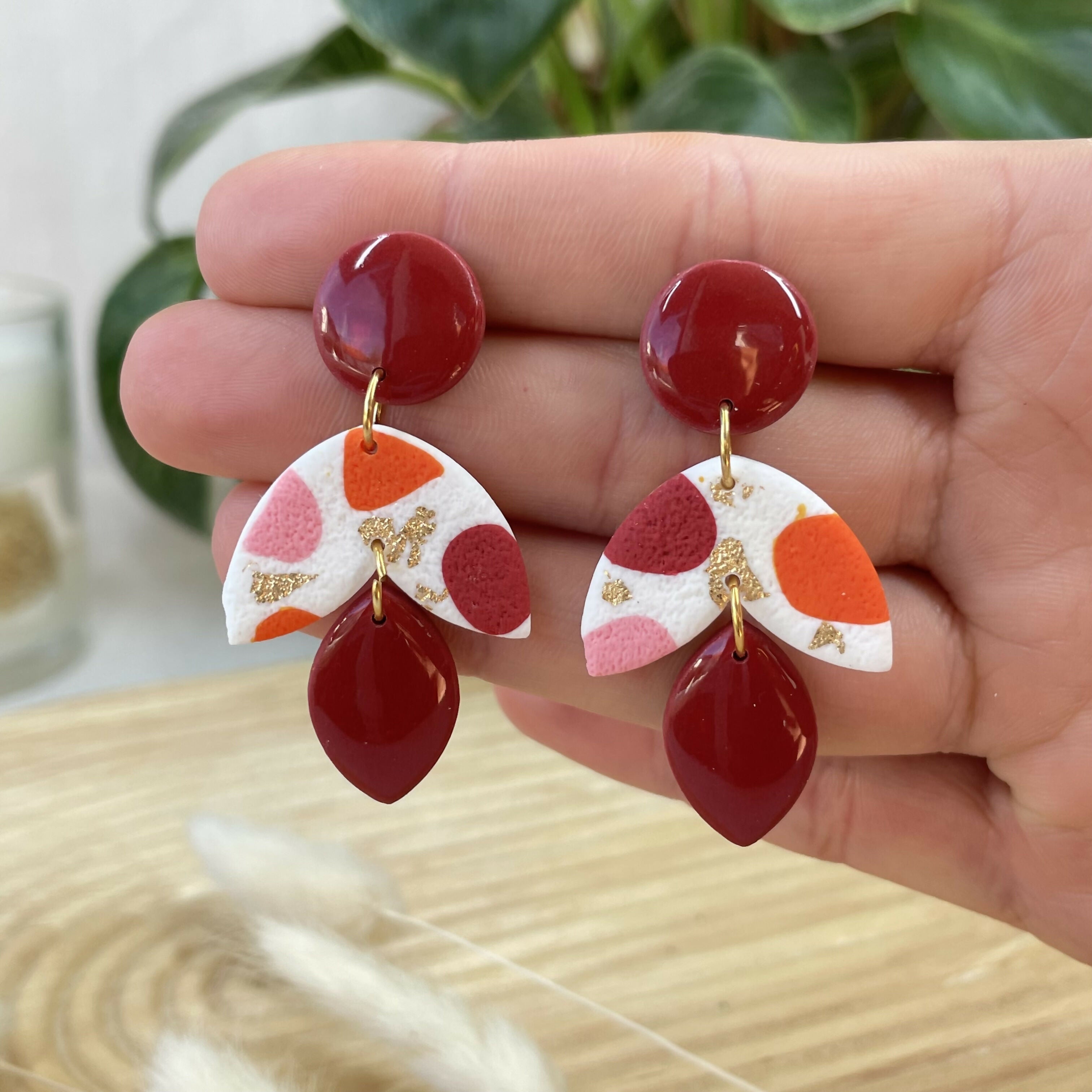 Boucles Triple Feuilles Rouge, Orange, Rose