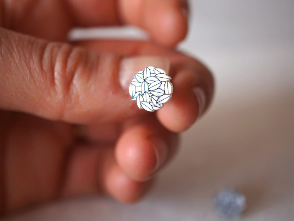 Ear stud for women - iridescent white plexiglass circle ~ Aloha ~