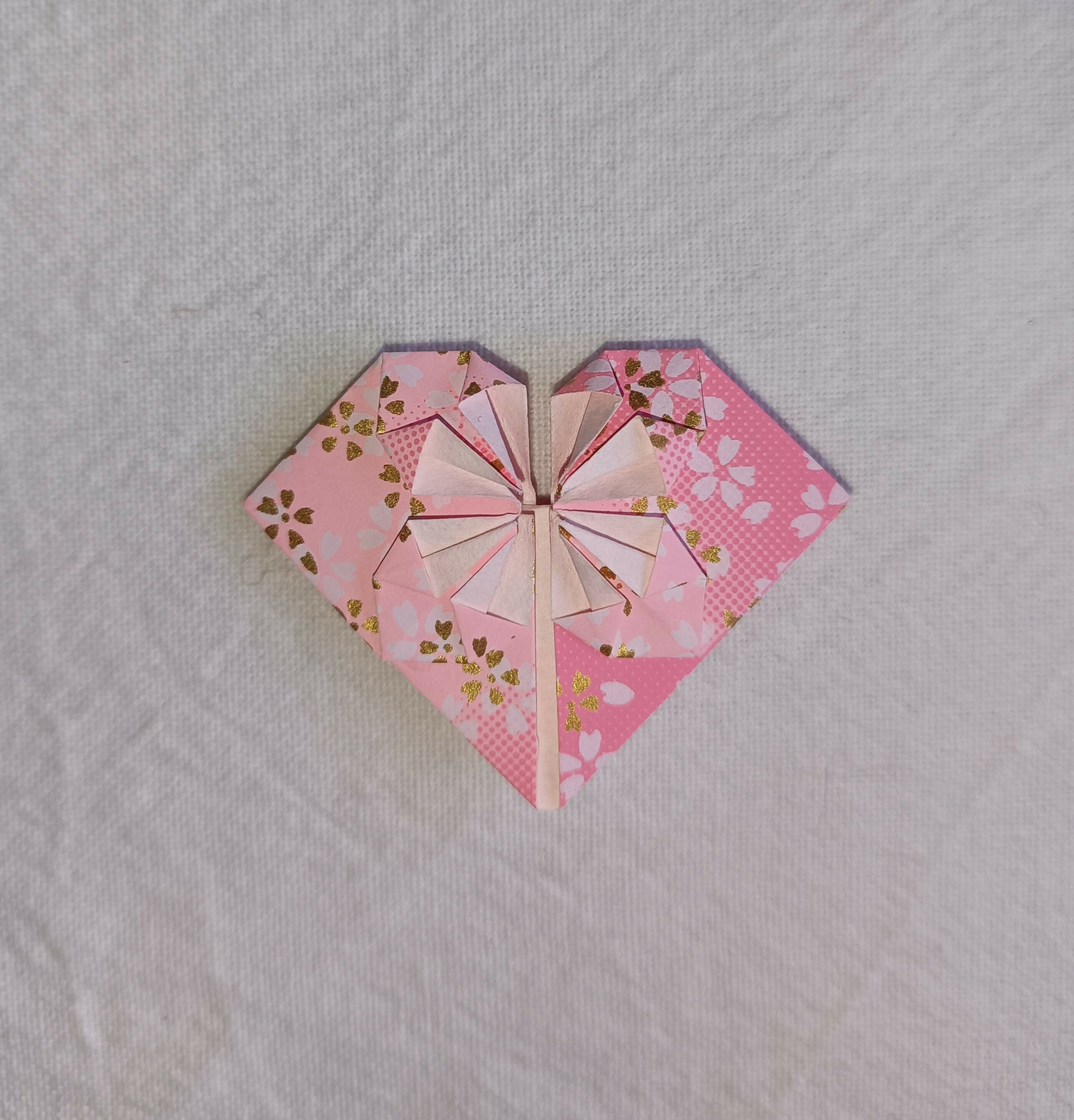 ORI011 Origami magnet