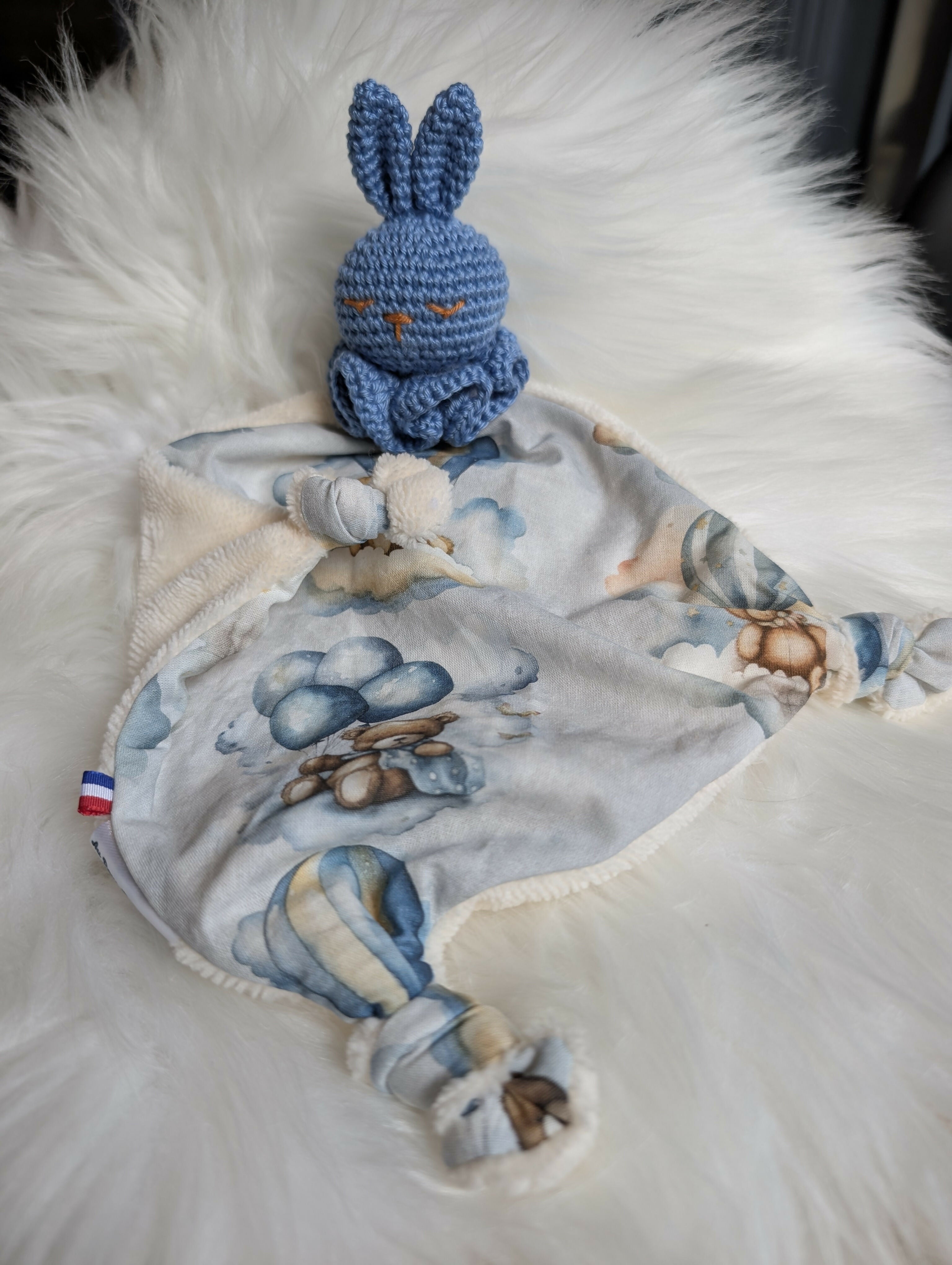 DOUDOU LAPIN BLEU